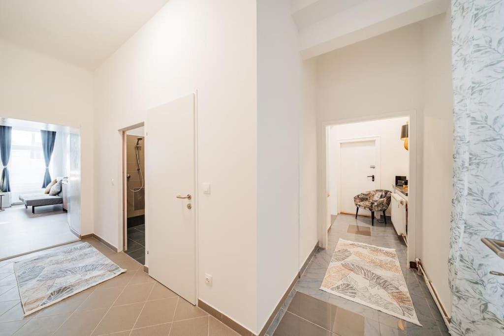 וינה 3 Bedrooms - 75Sqm - 15 Min. City Center מראה חיצוני תמונה